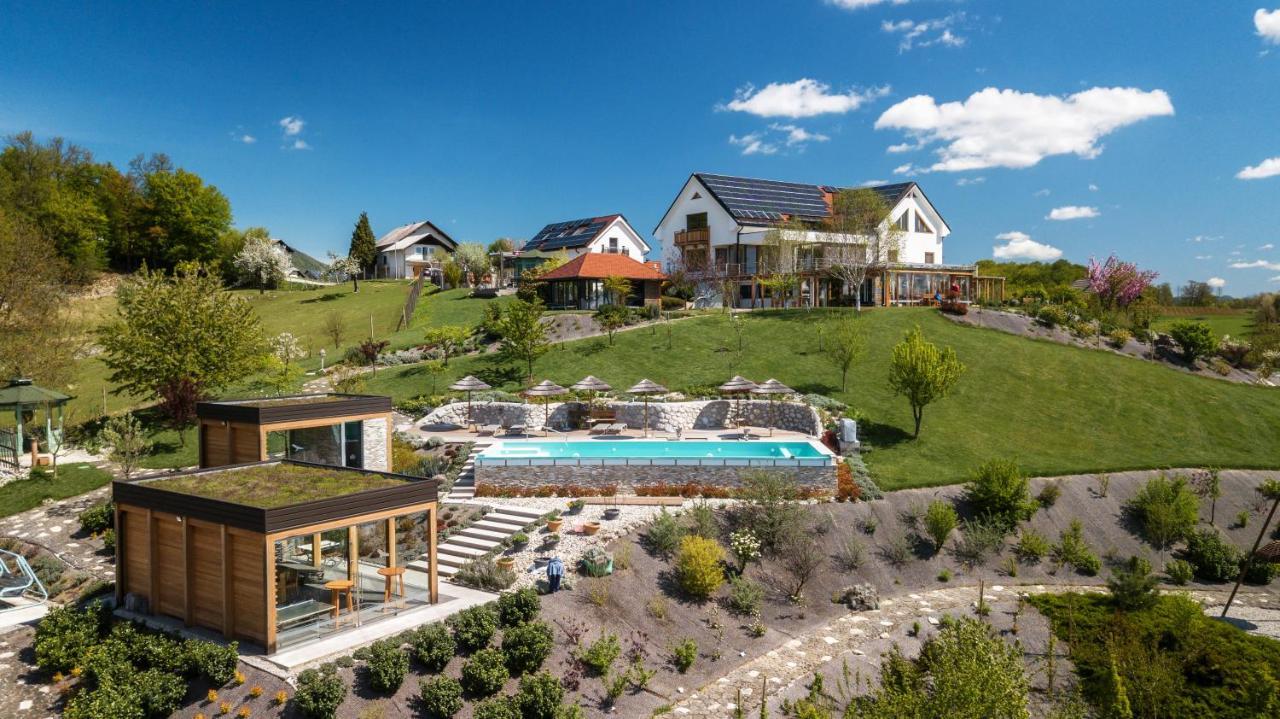 B&B Villa Angelina 로가스카슬라티나 외부 사진