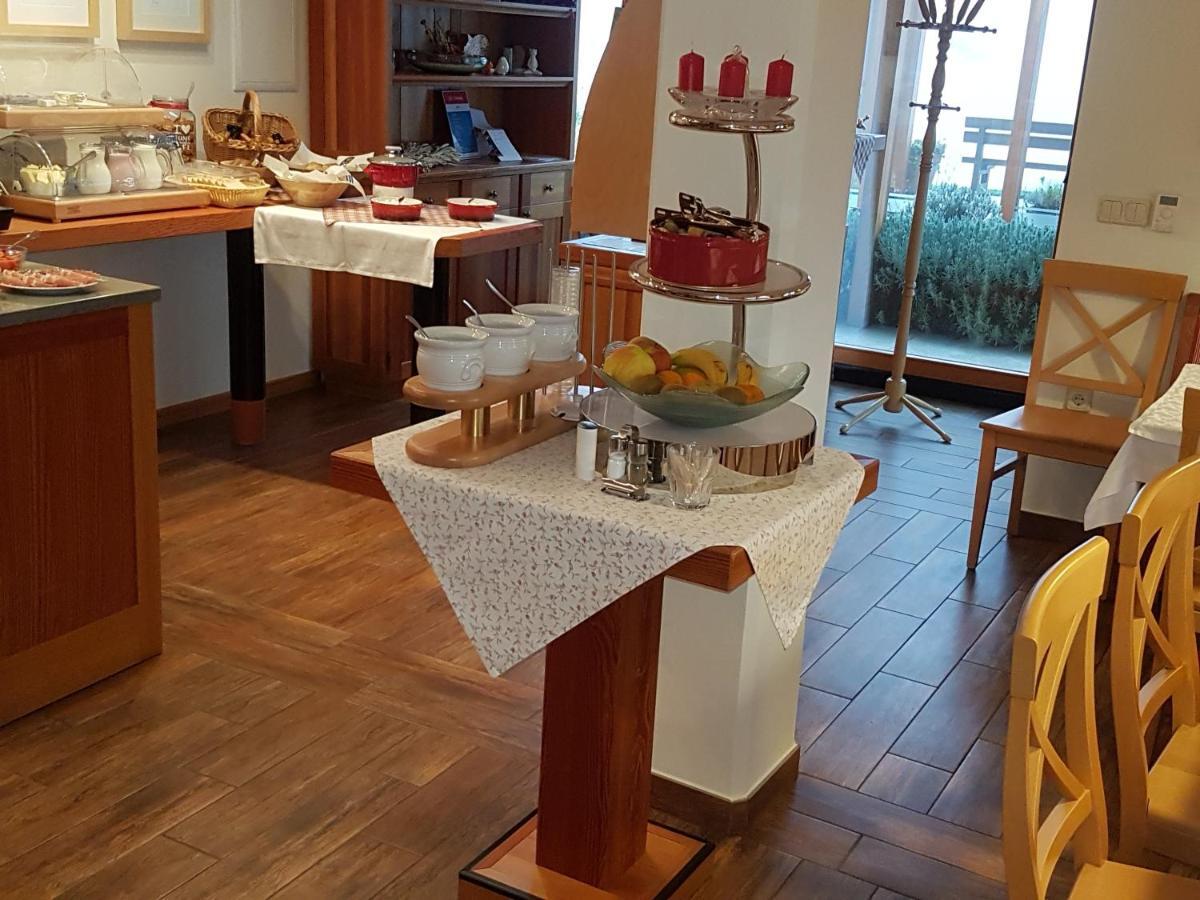 B&B Villa Angelina 로가스카슬라티나 외부 사진