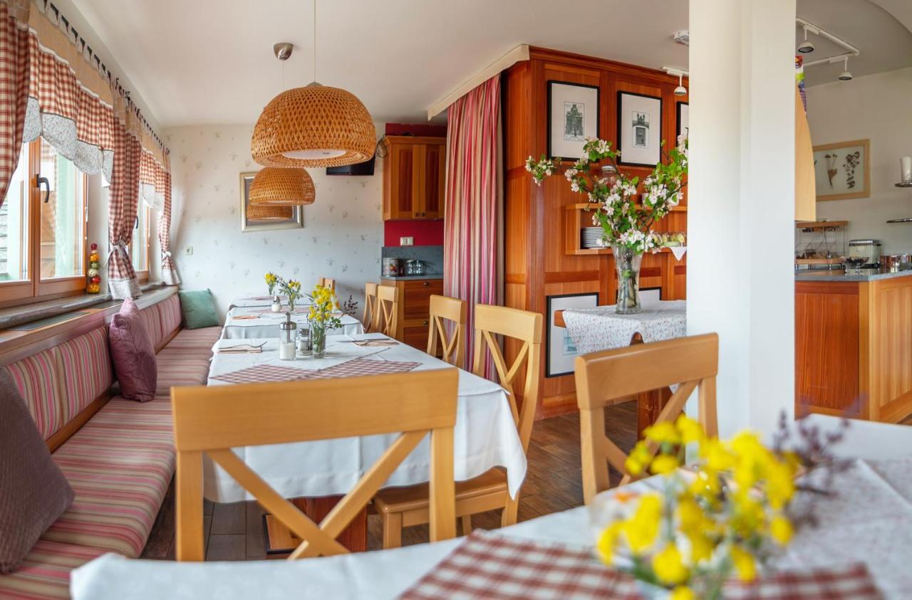 B&B Villa Angelina 로가스카슬라티나 외부 사진
